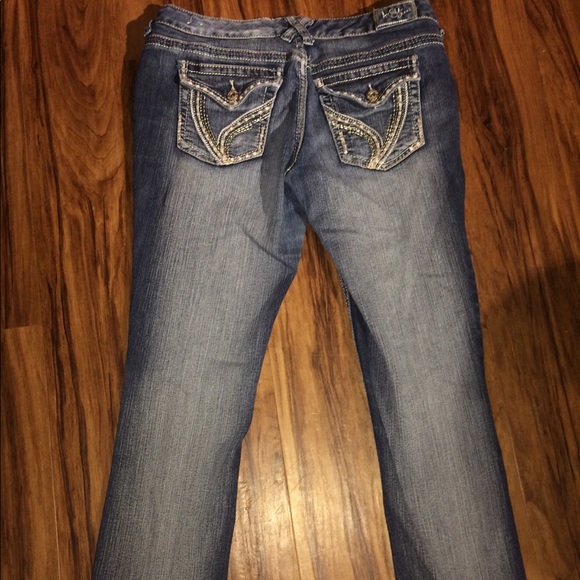 Two pairs of jeans. Both worn only once. - Picture 4 of 4